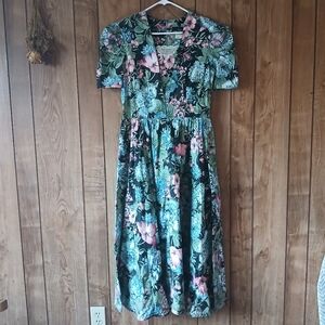 Vintage Floral Dress Womens size 8